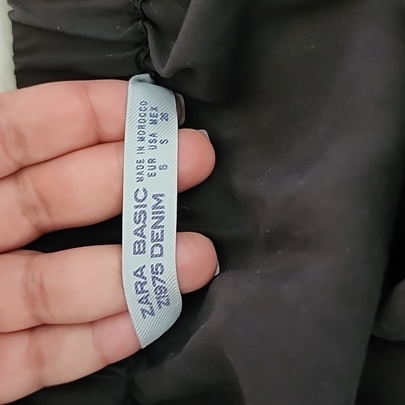 ZARA Basic-Lyocel- Little Black Dress Off The Shoulder - Picture 5 of 9